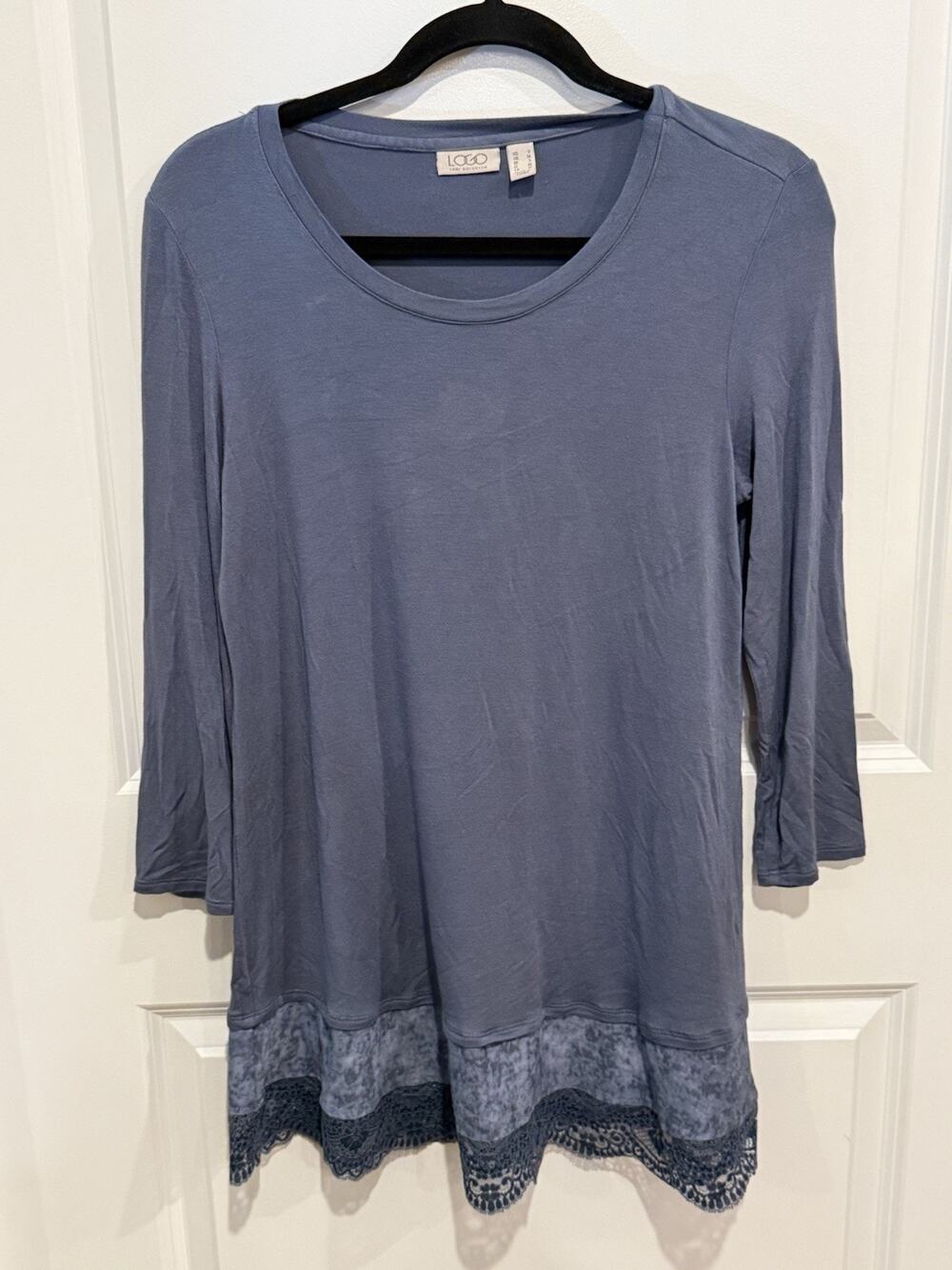LOGO Lori Goldstein Tunic Top Womens Size Small Blue Satin Lace Hem Shirt